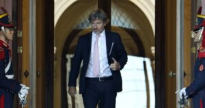 Mahiques niega sus vínculos con Tapia y Toviggino después de haber admitido lo contrario