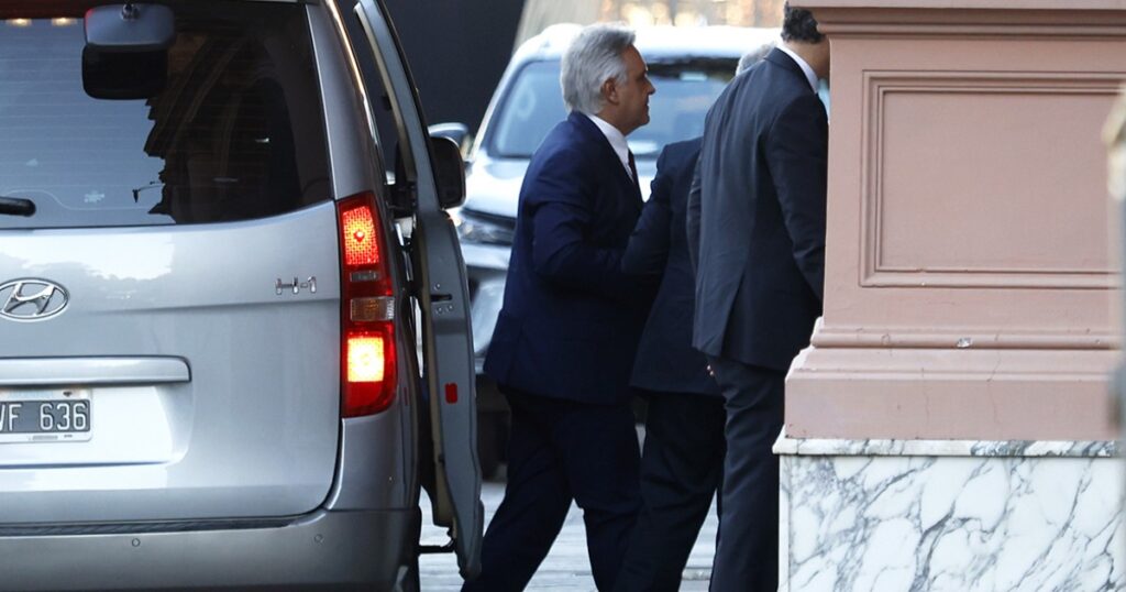 El silencio de Llaryora ante la tensión de Milei con Lula expone su pacto con la Rosada