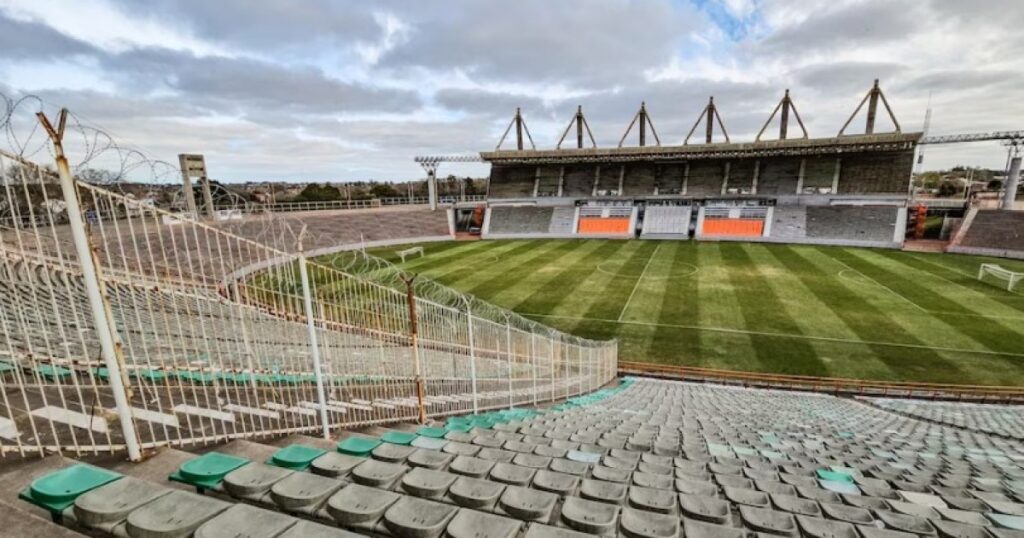 Figoli toma el control del estadio de Mar del Plata y el municipio sostiene la concesión