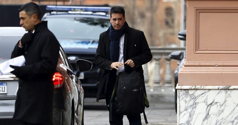 Milei mandó a su vocero a desmentir a Messi: “No coincidimos en que la gente no llega a fin de mes”