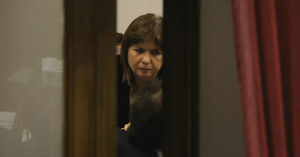Milei volvió a fracasar con la ley de tierras y Bullrich tuvo que suspender la sesión hasta agosto