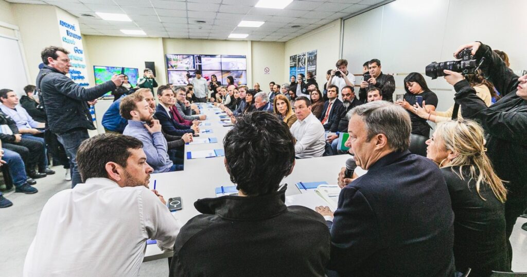 El gobierno de Kicillof cierra la ronda de consultas con intendentes para avanzar en cambios en la ley de Seguridad