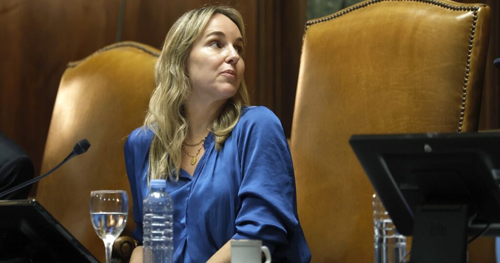 Muzzio organizó una jornada contra la ESI y el aborto y en el gobierno porteño aseguran que se cortó sola