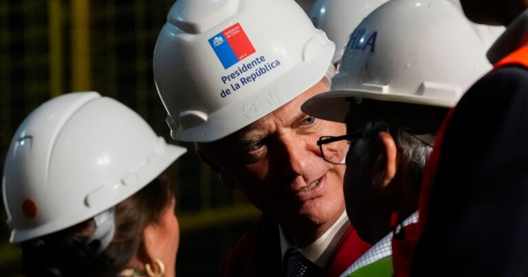 El 52 por ciento de los chilenos rechaza la gestión de Kast en Chile
