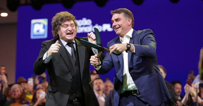 Una encuesta revela que el apoyo de Milei a Bolsonaro aumenta las chances de Lula