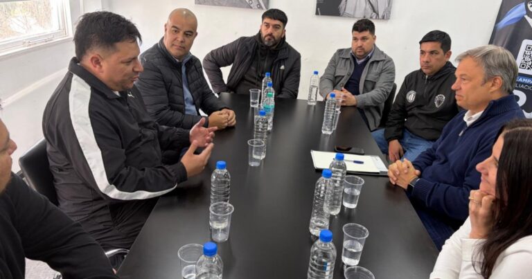 La CGT promete sumar 1500 afiliados al PJ bonaerense