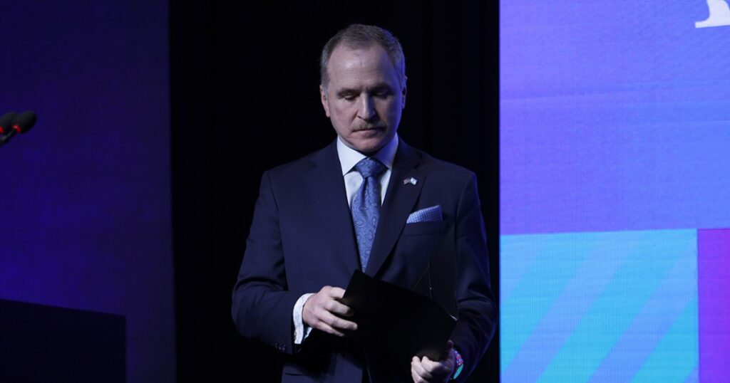 Lamelas no quiso ir al Congreso a explicar sus presiones a la cooperativa neuquina que acordó con Huawei