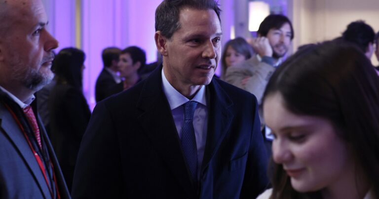 Durán Barba se acerca al equipo político de Brito