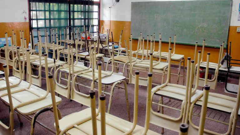 Alto acatamiento al paro docente en Ayacucho: la adhesión superó el 90% en todos los turnos