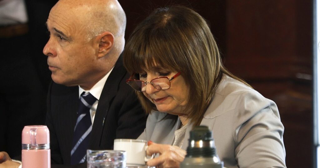Toto Caputo y la UCR le voltearon a Bullrich la sesión por la ley de Biocombustibles
