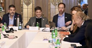 Manzano sorprendió al sumarse a un encuentro con Kicillof en Nueva York