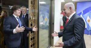 Revelan que Milei donó un millón de dólares a organizaciones cercanas a Netanyahu y benefició a un grupo de la diputada Ajmechet