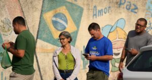 Brasil elige presidente en una de las elecciones más pareja de su historia